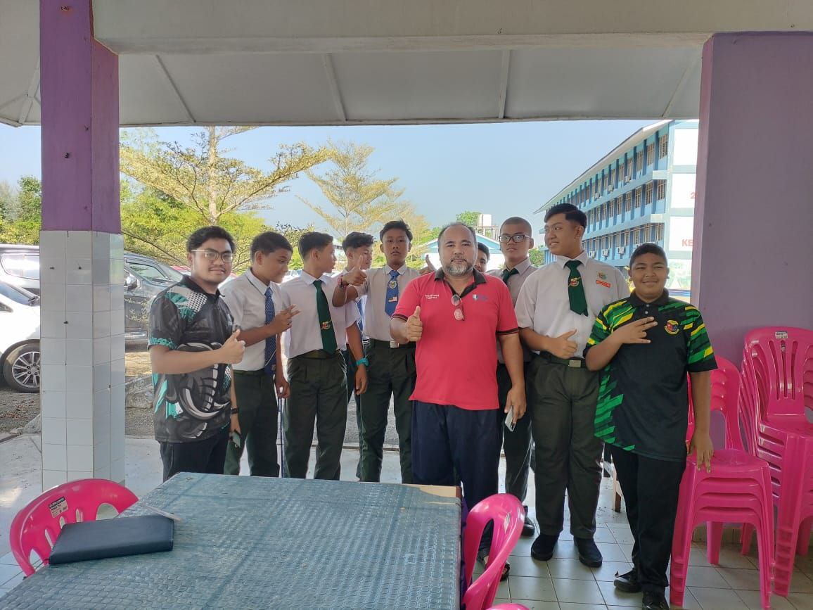 Discussion with SMK Pandan Students